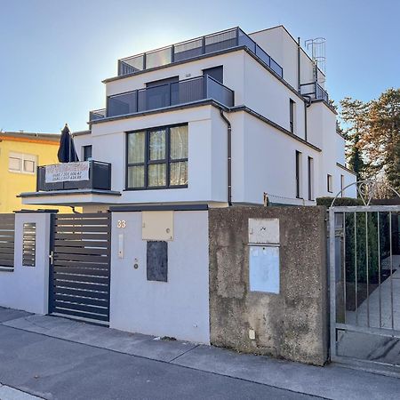 Noblenest: Terrasse - Netflix - Kaffee Apartman Bécs Kültér fotó